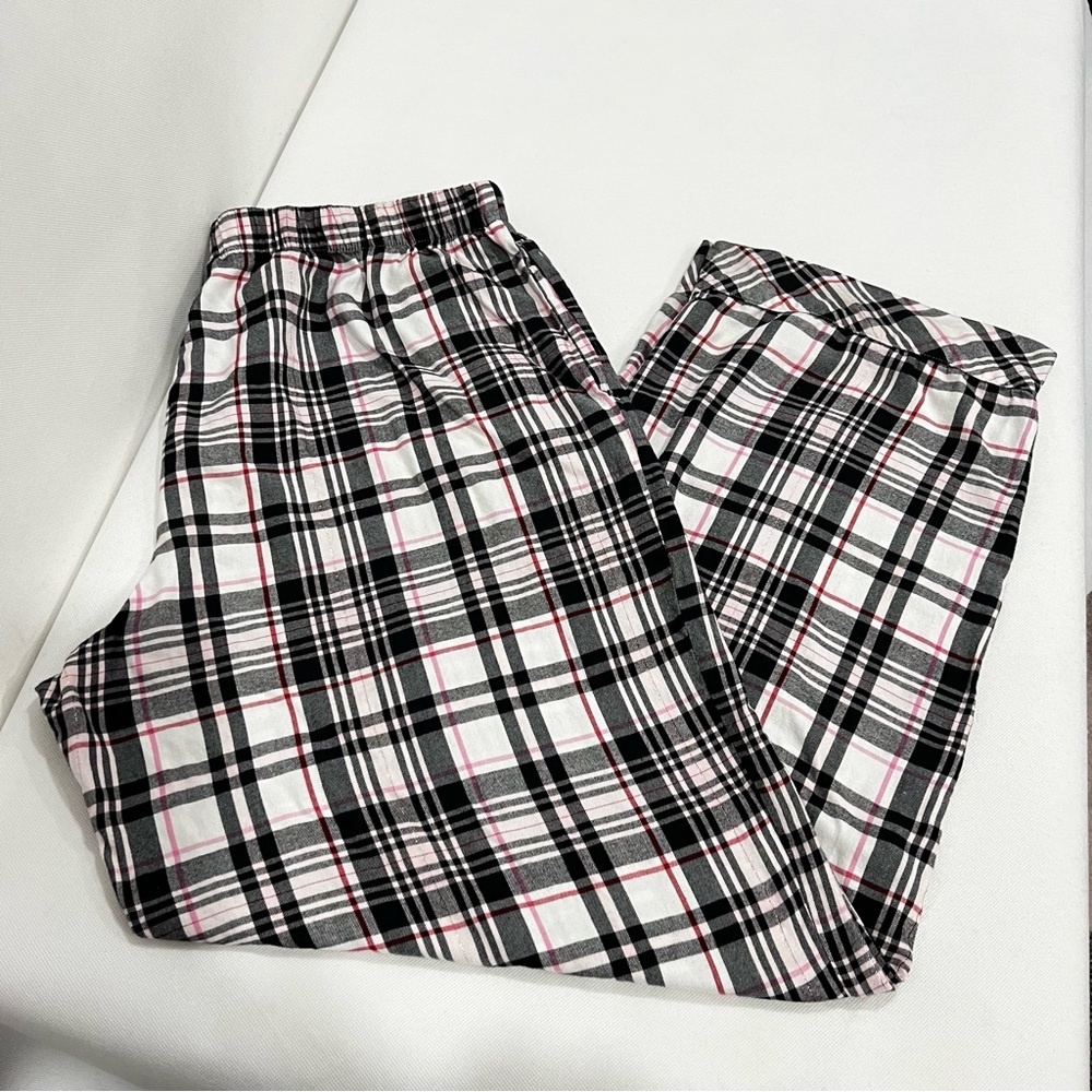 Victoria's Secret Black White and Pink Plaid Pajama Pants
